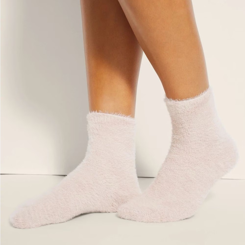 Soma Fuzzy Socks